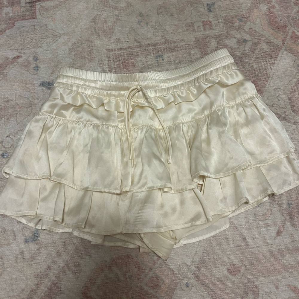 Elegant Cream Mini Skirt